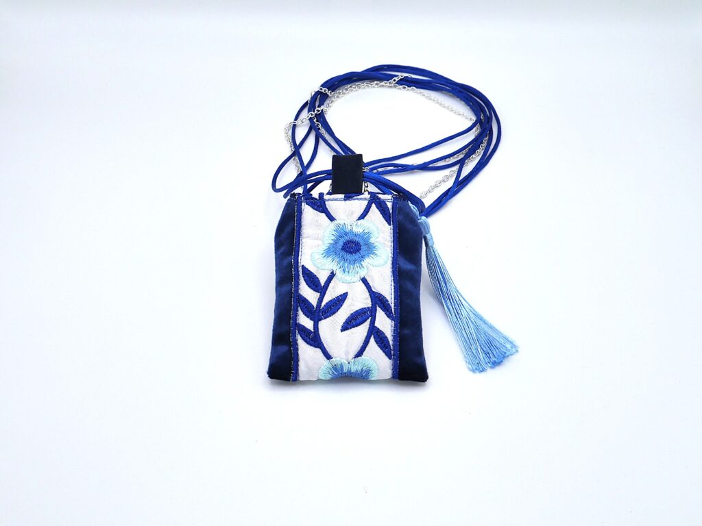Collana Velvet C-77